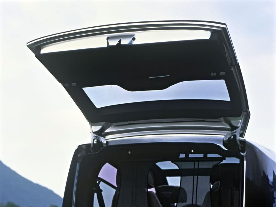  Mercedes-Benz F600 HyGenius Concept 2005 года  (фото 42 из 112)